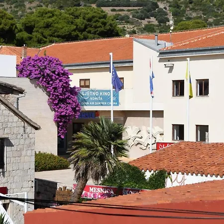 Sea View Apartment